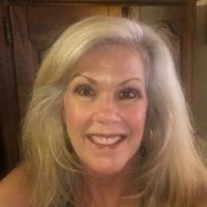 Meet your Posher, Deena